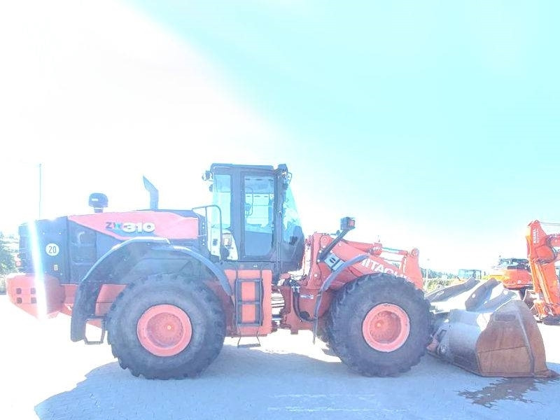 Hitachi ZW 310-6 - Wheel loader: picture 5 Hitachi ZW 310-6 - Wheel loader: picture 5