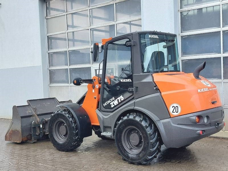 Hitachi ZW 75-6 - Skid steer loader: picture 3 Hitachi ZW 75-6 - Skid steer loader: picture 3