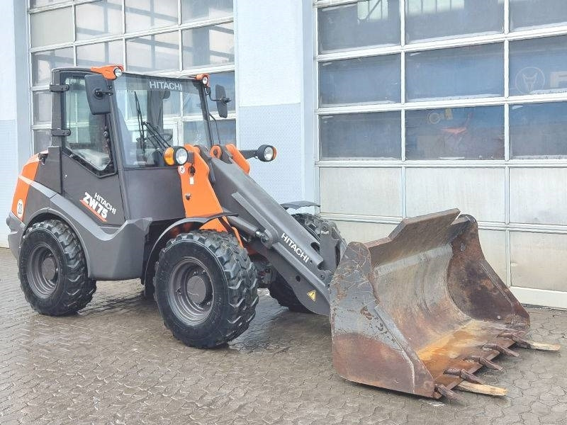 Hitachi ZW 75-6 - Skid steer loader: picture 4 Hitachi ZW 75-6 - Skid steer loader: picture 4