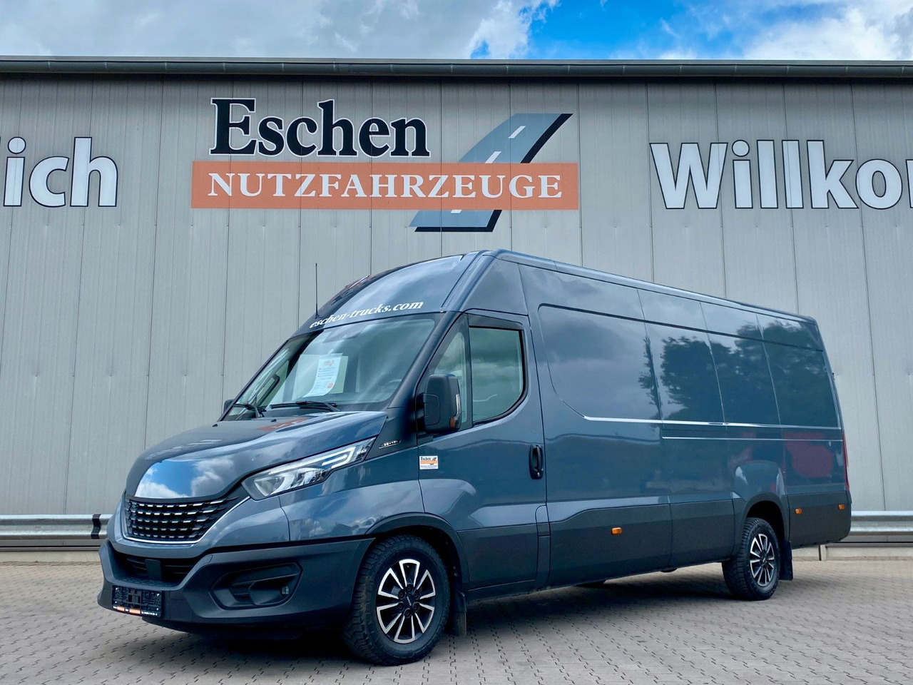 Iveco 35 S 16 Daily | Schiebetür*Kamera*Navi*AC*1.Hand - Panel van: picture 1 Iveco 35 S 16 Daily | Schiebetür*Kamera*Navi*AC*1.Hand - Panel van: picture 1