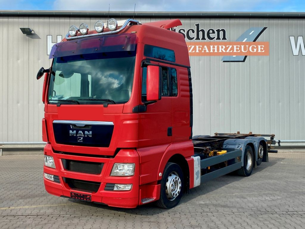MAN TGX 26.440 6x2-2 LL | XXL*Hubschwinge*Standklima - Container transporter/ Swap body truck: picture 1 MAN TGX 26.440 6x2-2 LL | XXL*Hubschwinge*Standklima - Container transporter/ Swap body truck: picture 1