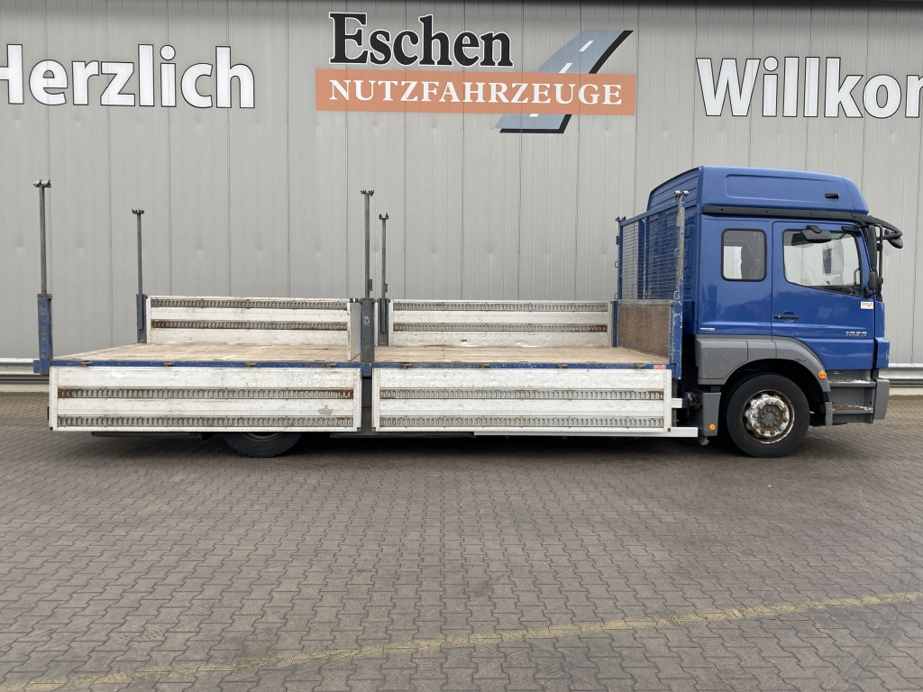 Dropside/ Flatbed truck Mercedes-Benz 1829 LL Axor: picture 9