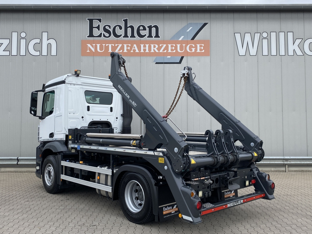 Mercedes-Benz 1842 L Actros - Skip loader truck: picture 4 Mercedes-Benz 1842 L Actros - Skip loader truck: picture 4