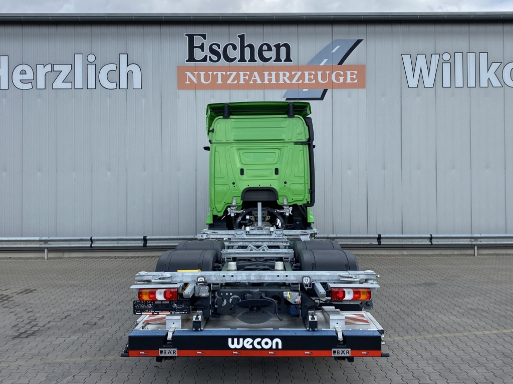 Mercedes-Benz 2542 LL 6x2 Actros 5 / BÄR-LBW - Container transporter/ Swap body truck: picture 4 Mercedes-Benz 2542 LL 6x2 Actros 5 / BÄR-LBW - Container transporter/ Swap body truck: picture 4