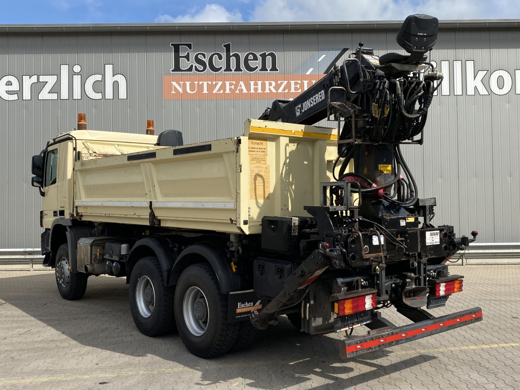 Mercedes-Benz 3344 AK 6x6 / Jonsered 1020 Kran - Tipper, Crane truck: picture 4 Mercedes-Benz 3344 AK 6x6 / Jonsered 1020 Kran - Tipper, Crane truck: picture 4