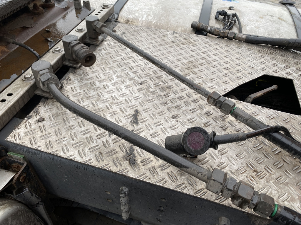 Scania R 410 - Tractor unit: picture 5 Scania R 410 - Tractor unit: picture 5