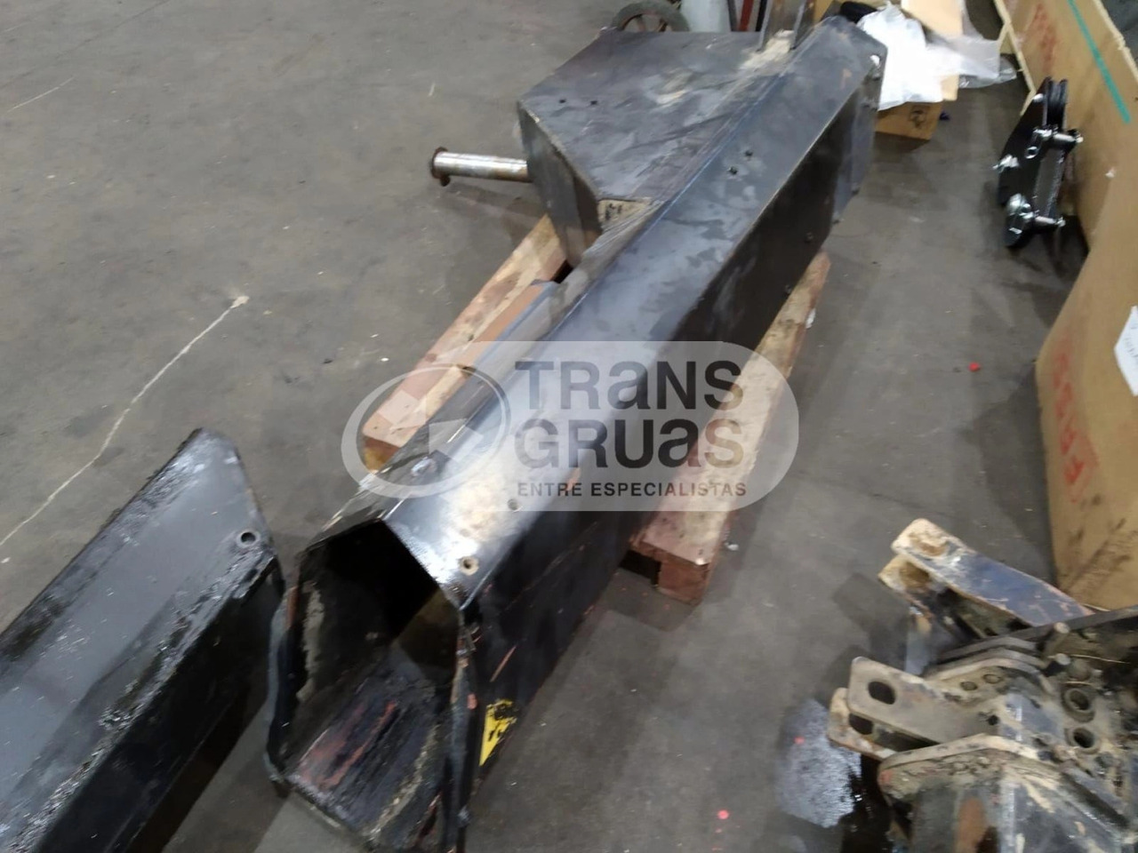 Brazo secundario grúa Hiab 330-5 - Loader crane: picture 5 Brazo secundario grúa Hiab 330-5 - Loader crane: picture 5