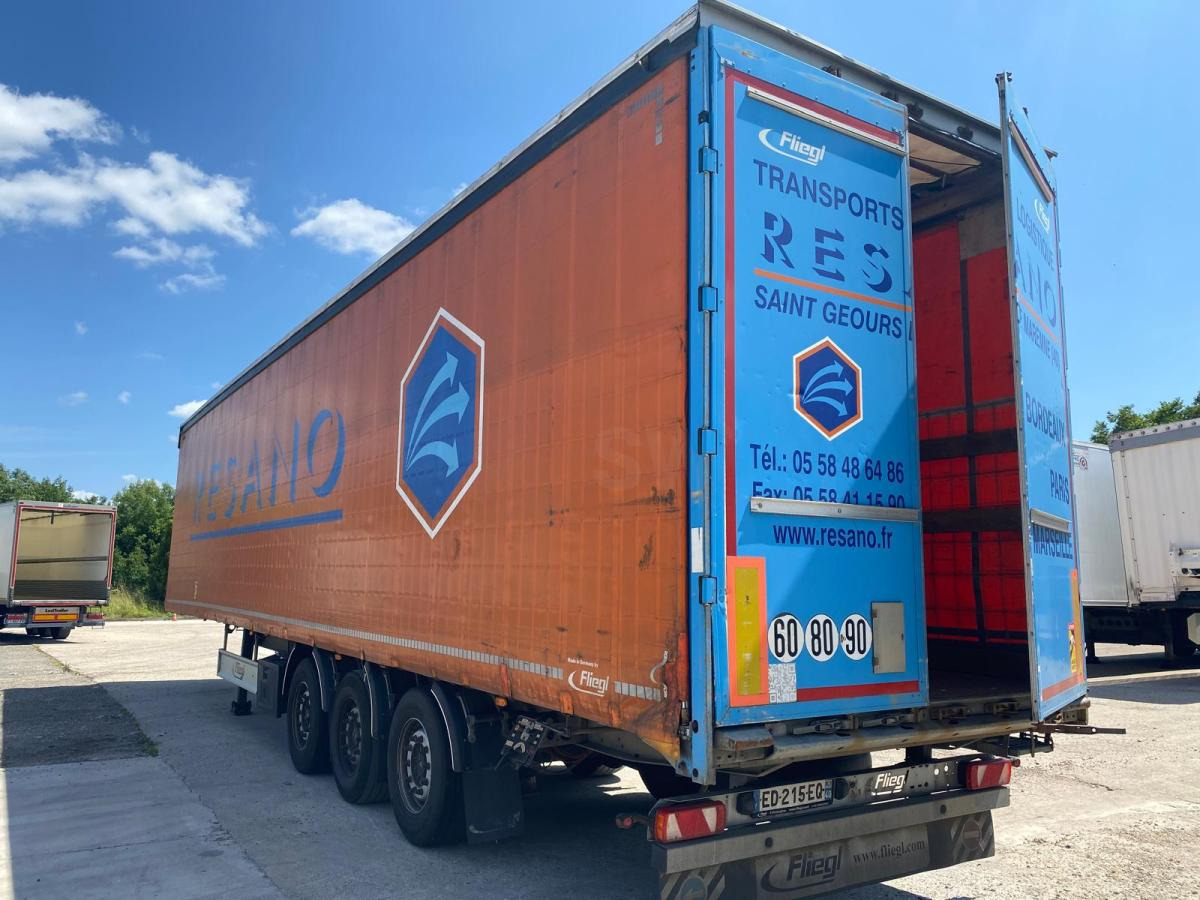 Curtainsider semi-trailer Fliegl: picture 6