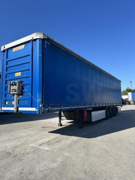 Curtainsider semi-trailer Fruehauf: picture 1