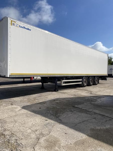 Lecitrailer - Closed box semi-trailer: picture 2 Lecitrailer - Closed box semi-trailer: picture 2