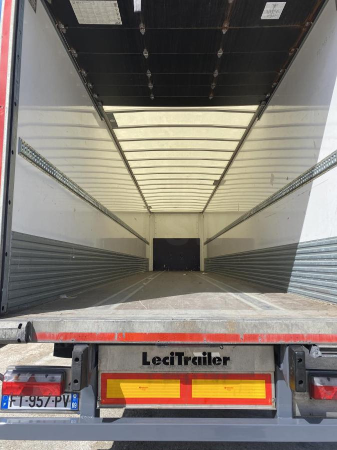 Lecitrailer - Closed box semi-trailer: picture 4 Lecitrailer - Closed box semi-trailer: picture 4