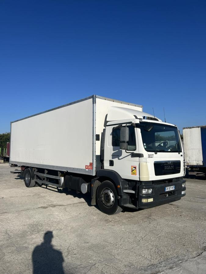 MAN TGM 18.250 - Box truck: picture 5 MAN TGM 18.250 - Box truck: picture 5