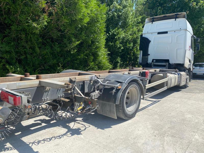 Renault Gamme T 460 - Container transporter/ Swap body truck: picture 5 Renault Gamme T 460 - Container transporter/ Swap body truck: picture 5