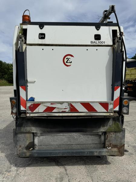Schmidt Clingo 400 - Road sweeper: picture 3 Schmidt Clingo 400 - Road sweeper: picture 3