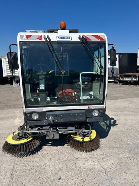 Schmidt Clingo 500 Compact 400 - Road sweeper: picture 2 Schmidt Clingo 500 Compact 400 - Road sweeper: picture 2