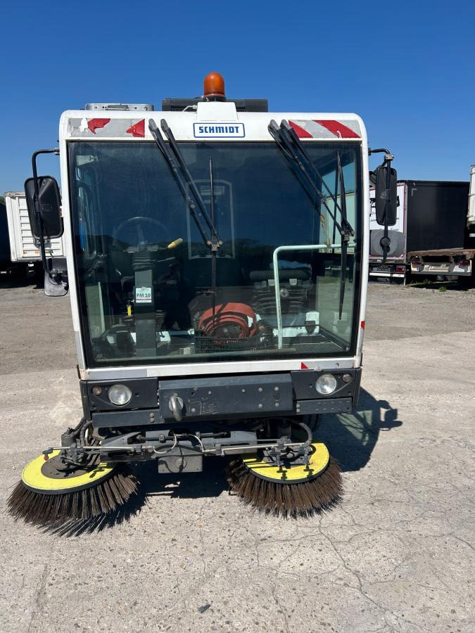 Schmidt Clingo 500 Compact 400 - Road sweeper: picture 2 Schmidt Clingo 500 Compact 400 - Road sweeper: picture 2