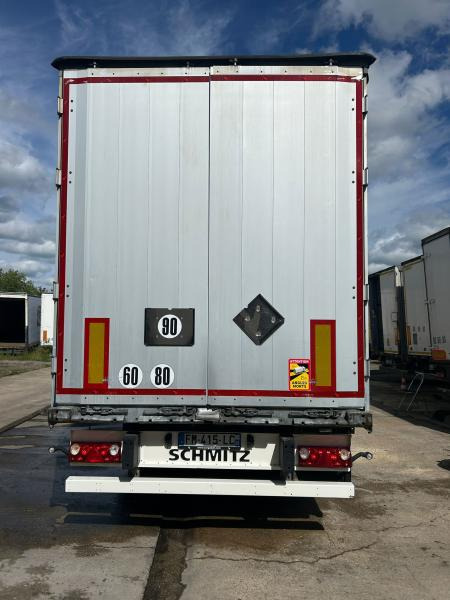 Schmitz Cargobull - Curtainsider semi-trailer: picture 3 Schmitz Cargobull - Curtainsider semi-trailer: picture 3