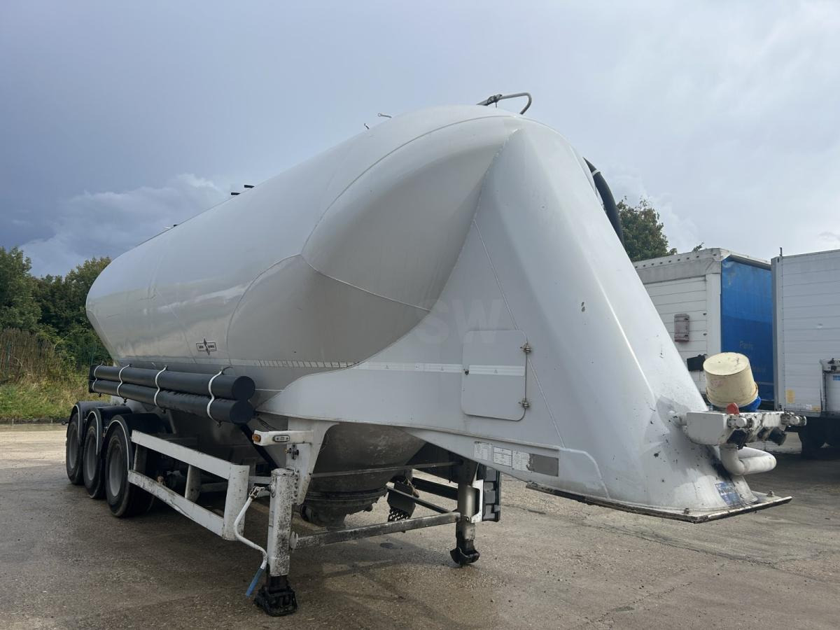 Spitzer - Tank semi-trailer: picture 5 Spitzer - Tank semi-trailer: picture 5