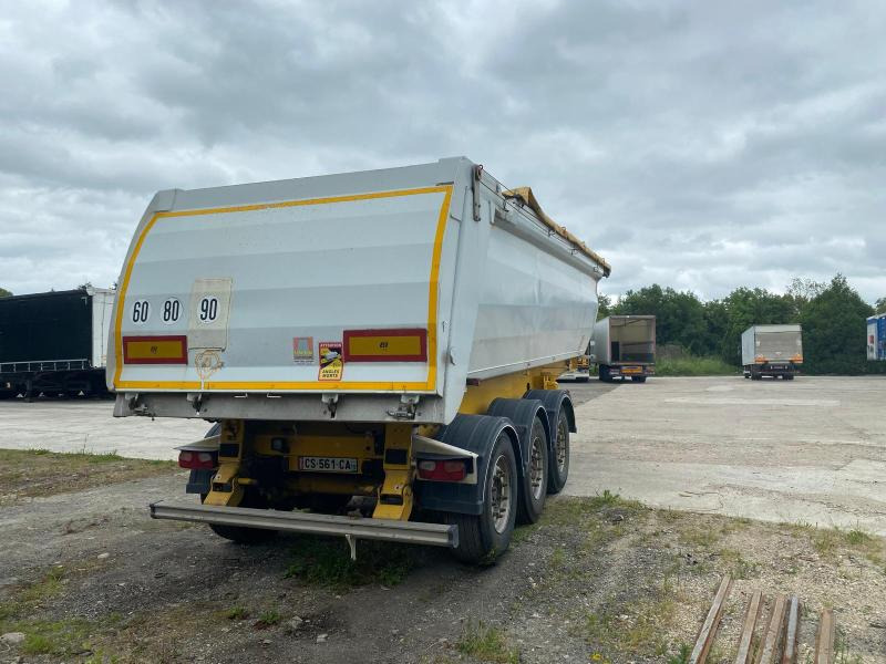 Stas - Tipper semi-trailer: picture 5 Stas - Tipper semi-trailer: picture 5