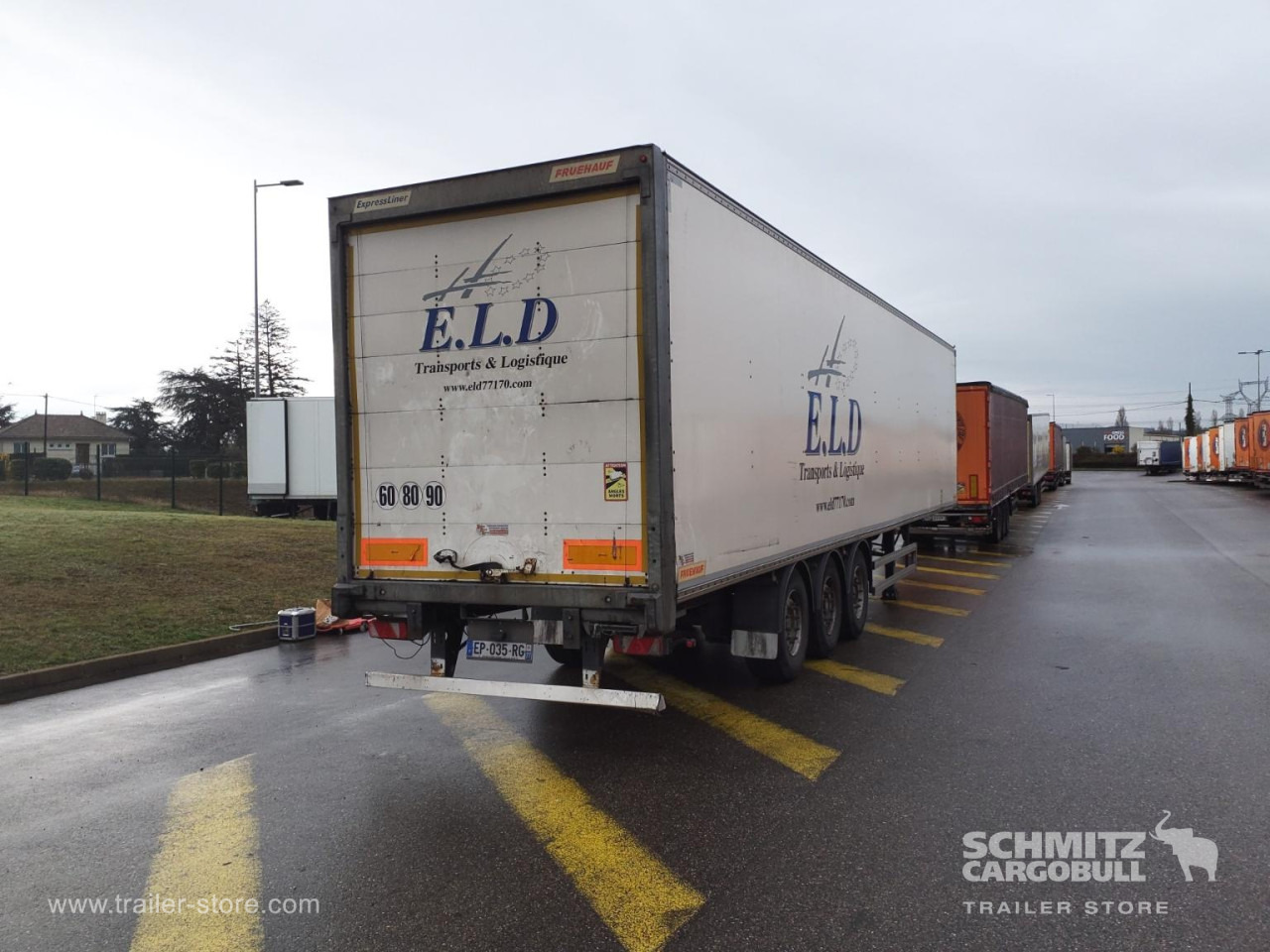 FRUEHAUF Dryfreight Standard Roller shutter door - Closed box semi-trailer: picture 5 FRUEHAUF Dryfreight Standard Roller shutter door - Closed box semi-trailer: picture 5