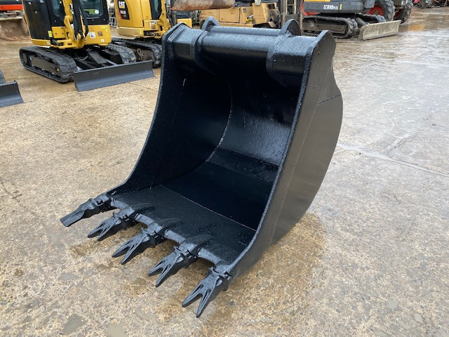 Arden Equipment 1 200 mm - QA 61/62/63 - Excavator bucket: picture 1 Arden Equipment 1 200 mm - QA 61/62/63 - Excavator bucket: picture 1