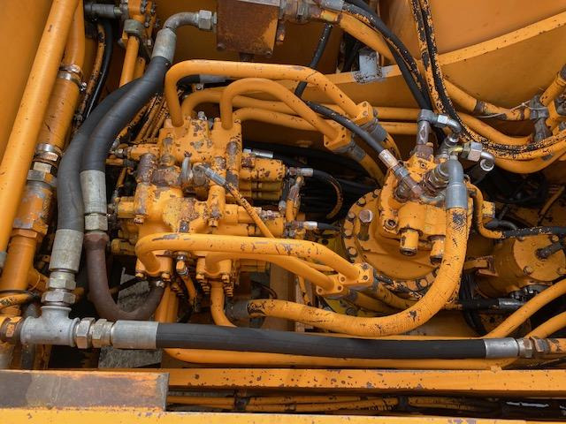 Crawler excavator Samsung SE 210 LC-2: picture 12