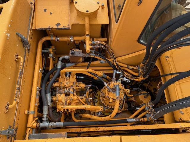 Crawler excavator Samsung SE 210 LC-2: picture 10