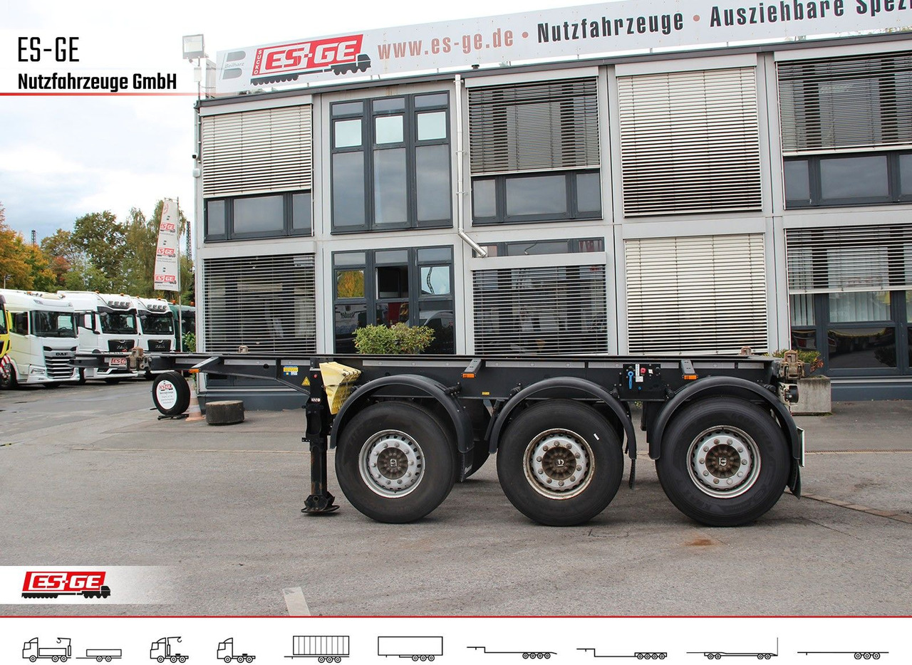 Krone 3-Achs-Containerchassis 20' - Container transporter/ Swap body semi-trailer: picture 5 Krone 3-Achs-Containerchassis 20' - Container transporter/ Swap body semi-trailer: picture 5