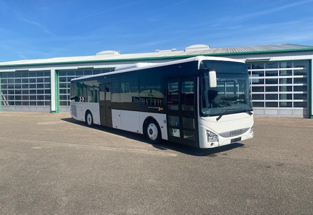 IVECO Crossway LE    EZ 2017 - City bus: picture 1 IVECO Crossway LE    EZ 2017 - City bus: picture 1