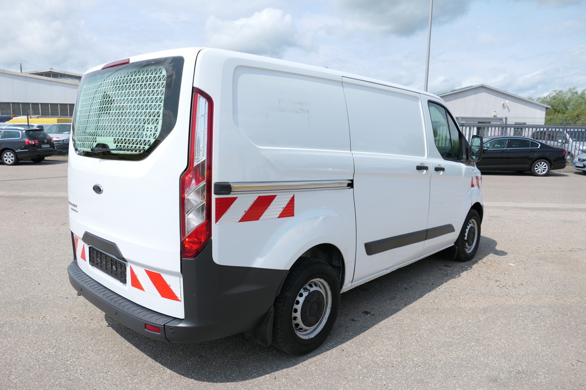 FORD Transit Custom 290 2.0 TDCi KLIMA WERKSTATTEINBA - Small van: picture 4 FORD Transit Custom 290 2.0 TDCi KLIMA WERKSTATTEINBA - Small van: picture 4