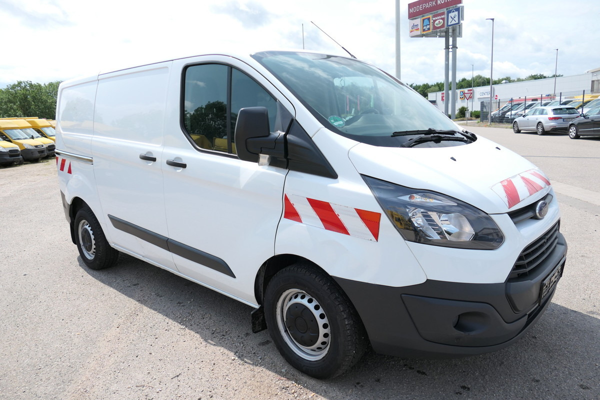 FORD Transit Custom 290 2.0 TDCi KLIMA WERKSTATTEINBA - Small van: picture 3 FORD Transit Custom 290 2.0 TDCi KLIMA WERKSTATTEINBA - Small van: picture 3