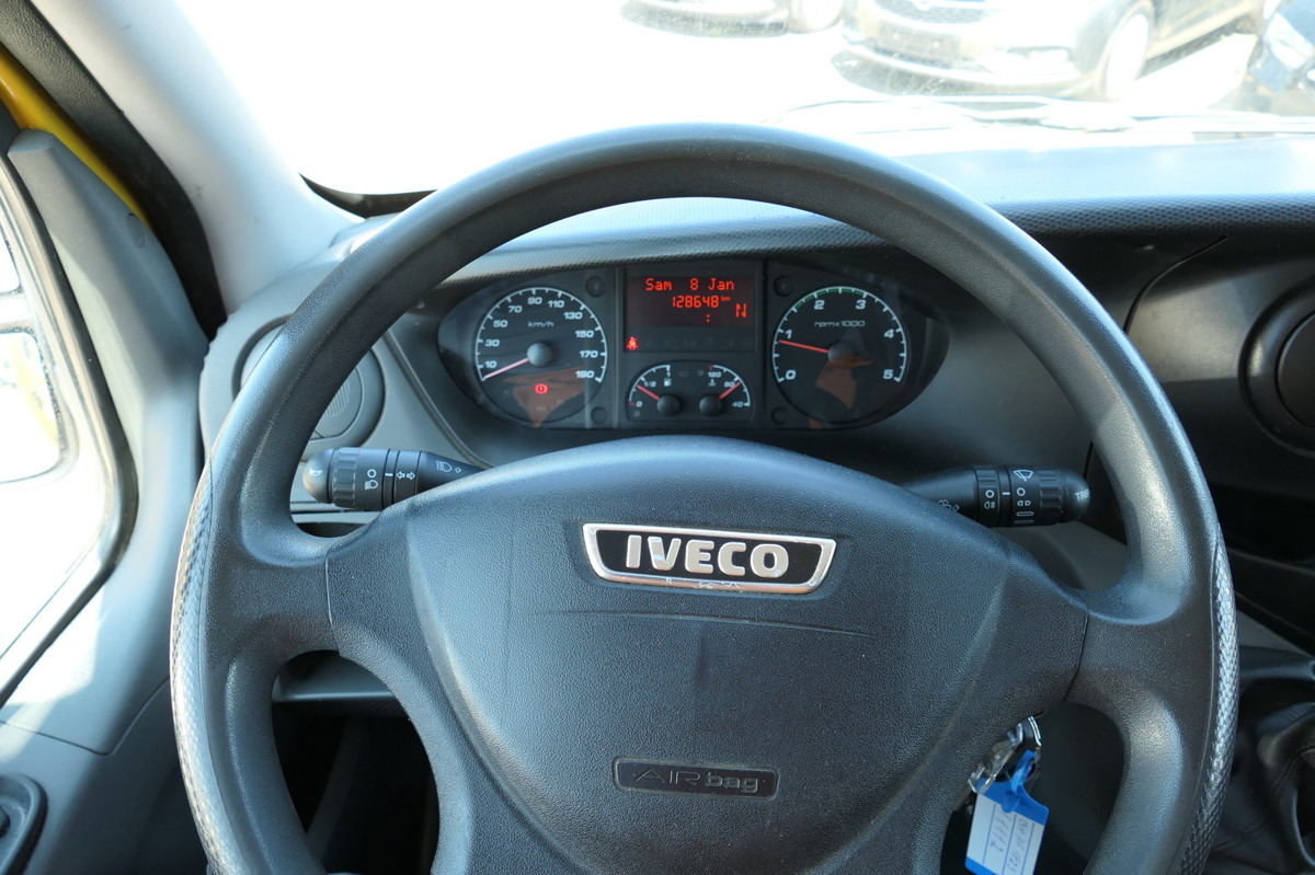 Box van IVECO Daily 35 S11 C30C AUTOMATIK KAMERA MAXI Regale L: picture 9 Box van IVECO Daily 35 S11 C30C AUTOMATIK KAMERA MAXI Regale L: picture 9