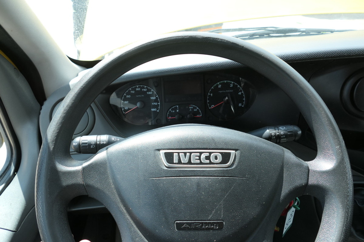 Box van IVECO Daily 35 S11 C30C AUTOMATIK KAMERA Regale LUFT D: picture 11