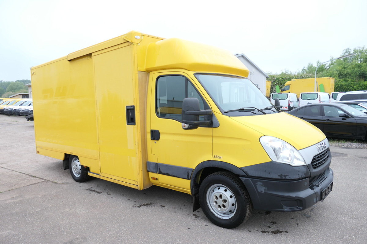 IVECO Daily 35 S11 C30C AUTOMATIK KAMERA Regale LUFT D - Box van: picture 1 IVECO Daily 35 S11 C30C AUTOMATIK KAMERA Regale LUFT D - Box van: picture 1