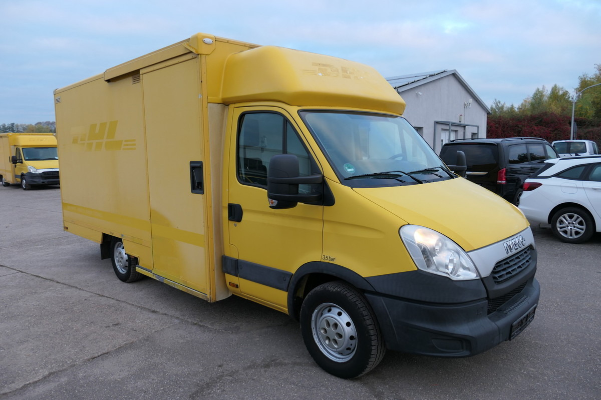 IVECO Daily 35 S11 C30C AUTOMATIK KAMERA Regale LUFT D - Box van: picture 2 IVECO Daily 35 S11 C30C AUTOMATIK KAMERA Regale LUFT D - Box van: picture 2