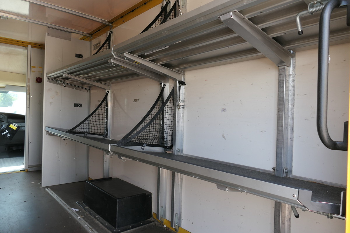 Box van IVECO Daily 35 S11 C30C AUTOMATIK KAMERA Regale LUFT D: picture 6