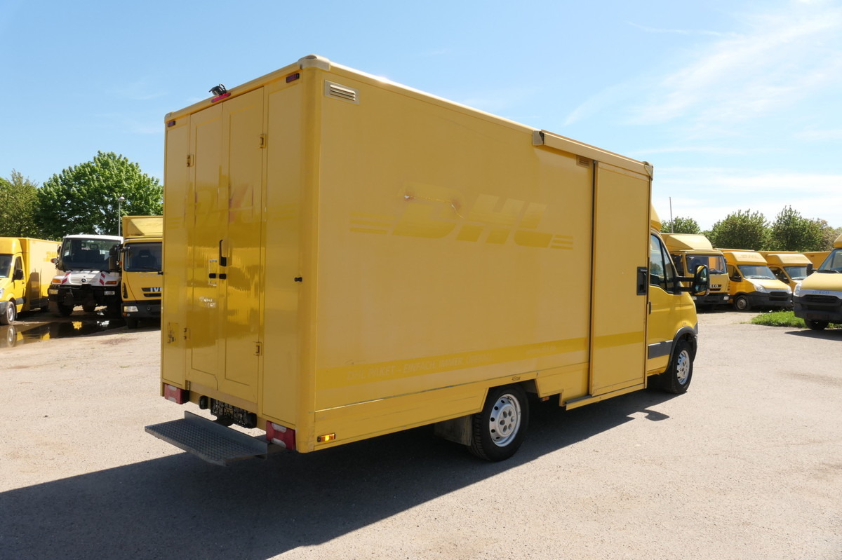 IVECO Daily 35 S11 C30C AUTOMATIK KAMERA Regale LUFT D - Box van: picture 3 IVECO Daily 35 S11 C30C AUTOMATIK KAMERA Regale LUFT D - Box van: picture 3