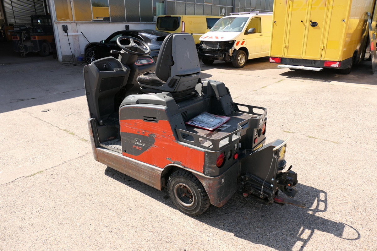 LINDE P 60 Z Schlepper Batterie 16/2019 3-Rad - Tow tractor: picture 4 LINDE P 60 Z Schlepper Batterie 16/2019 3-Rad - Tow tractor: picture 4