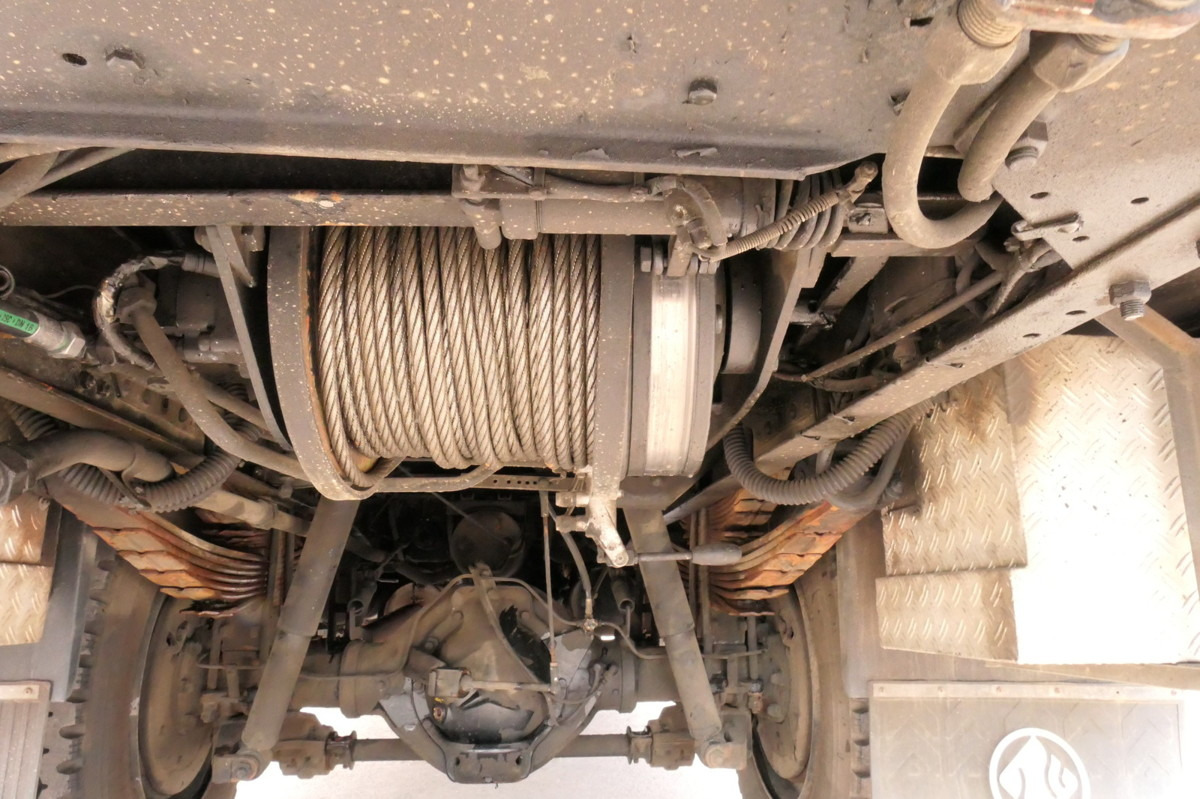 Fire truck MERCEDES-BENZ 1019 AF Rüstwagen 4x4 TOP ZUSTAND: picture 7