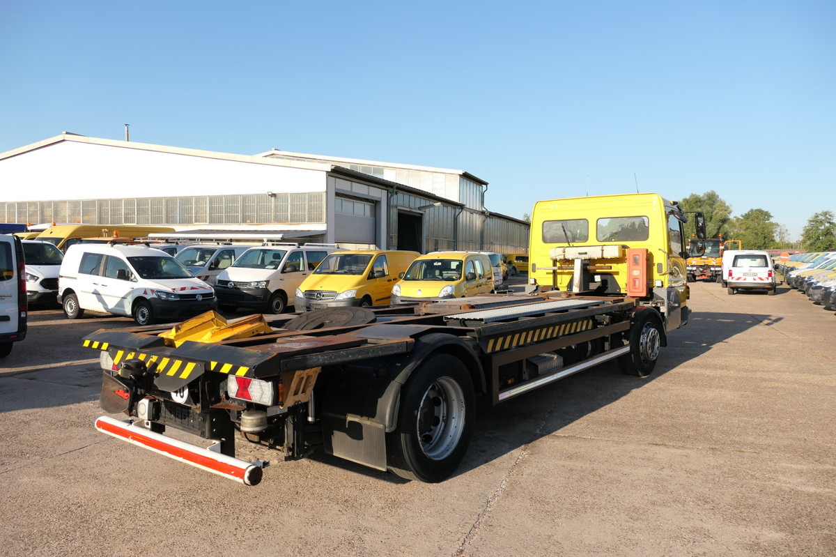 Container transporter/ Swap body truck MERCEDES-BENZ KAMAG WBH 25 Wiesel Terberg Umsetzfahrz. Sattelk: picture 6