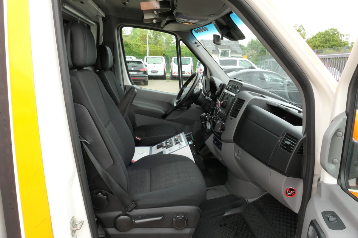 MERCEDES-BENZ Sprinter 519 CDI Klima Krankenwagen - Ambulance: picture 5 MERCEDES-BENZ Sprinter 519 CDI Klima Krankenwagen - Ambulance: picture 5