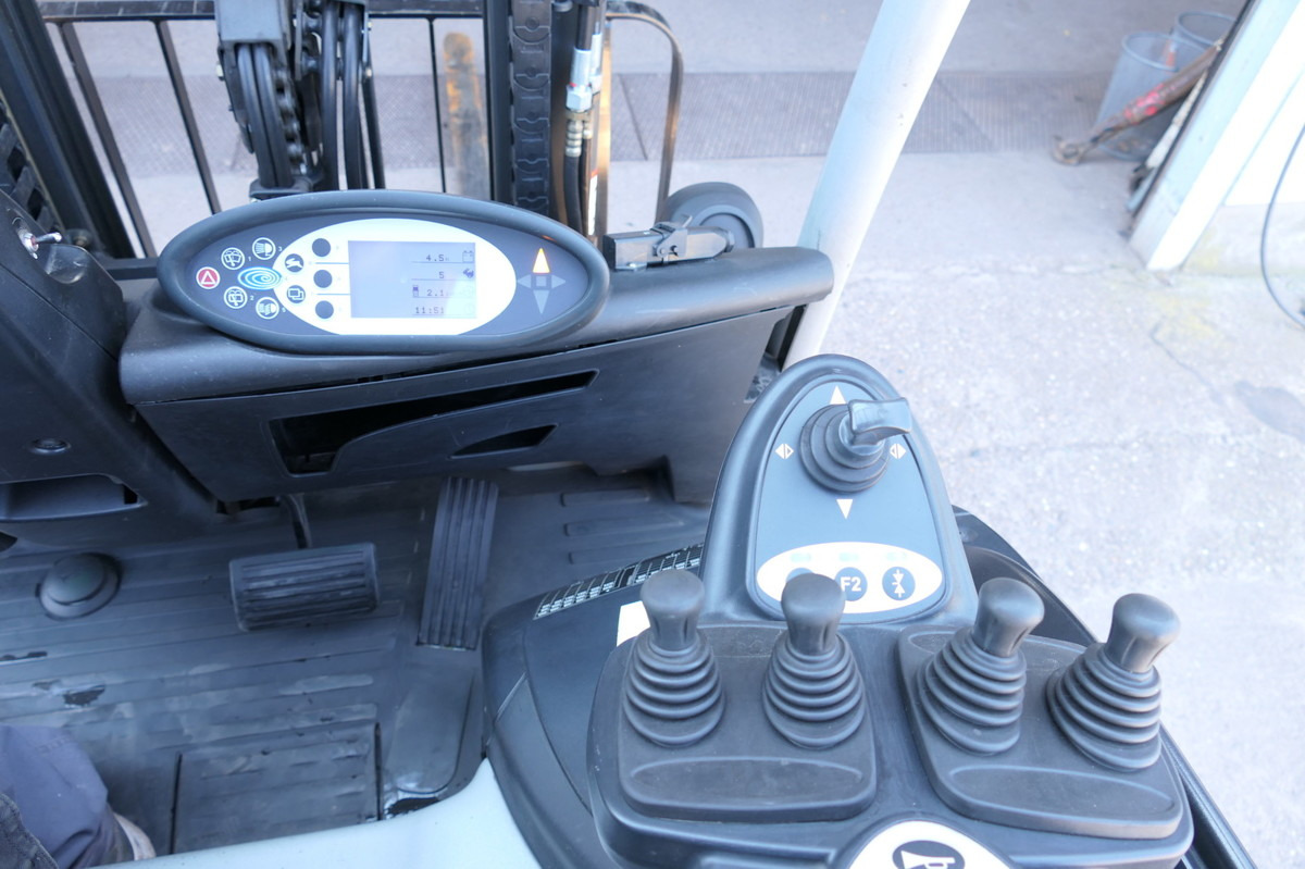 STILL RX 20-18P/H 4-RAD - Truck mounted forklift: picture 5 STILL RX 20-18P/H 4-RAD - Truck mounted forklift: picture 5