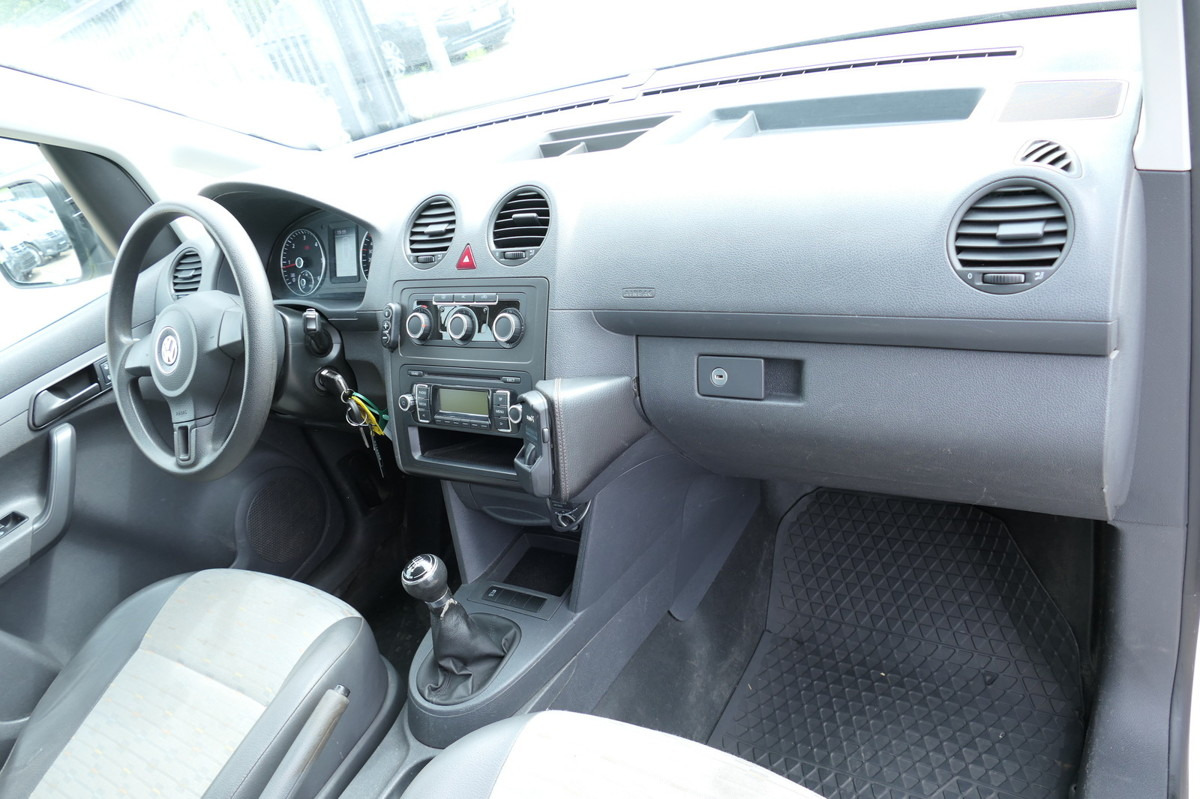 Small van VW Caddy 2.0 TDI 4Motion Klima Werkstatteinbauten: picture 7