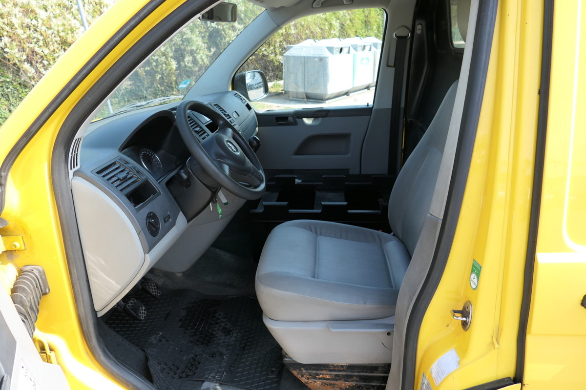 Small van VW T5 Transporter 2.0 TDI 2xSCHIEBETÜR PARKTRONIK E: picture 8