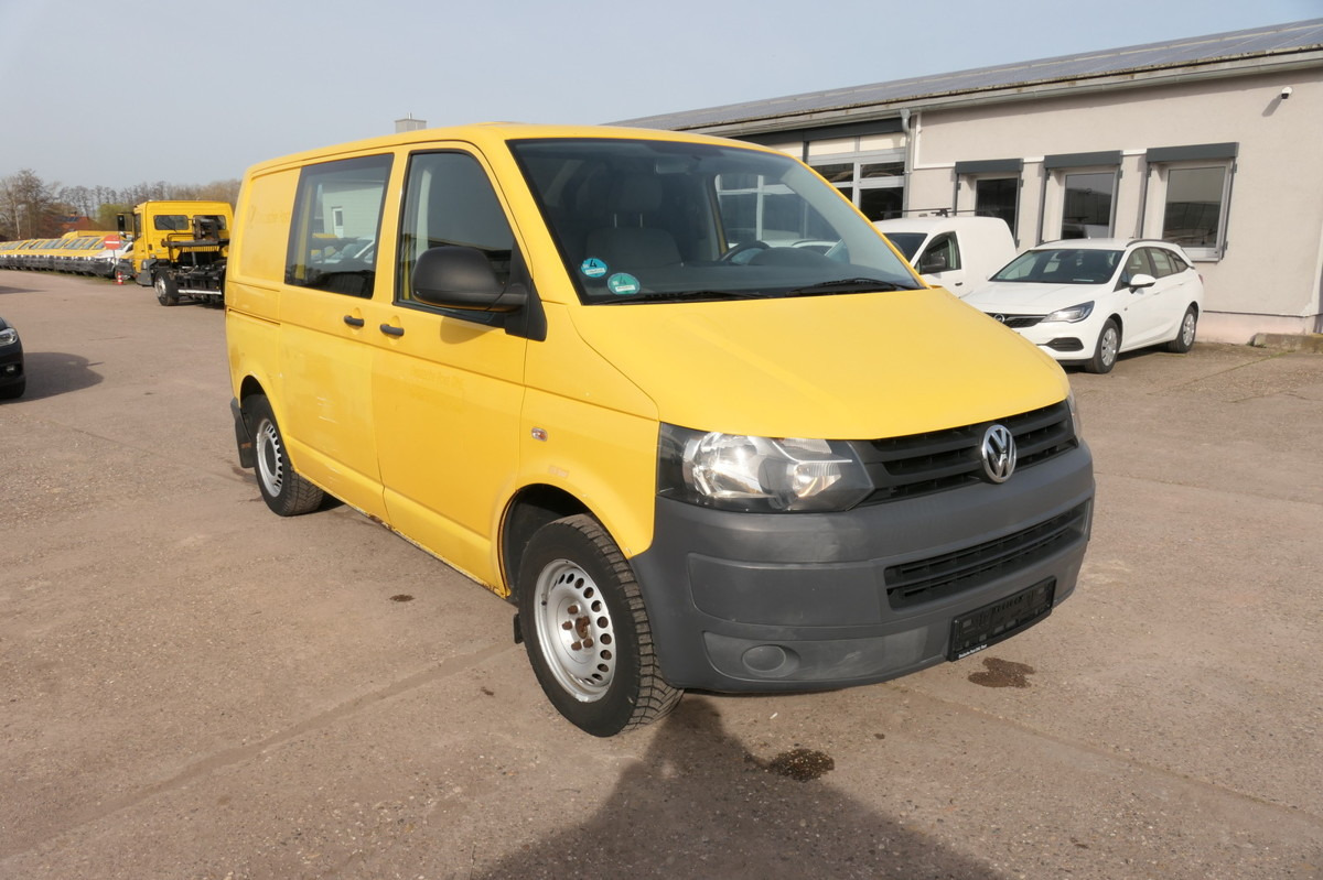 VW T5 Transporter 2.0 TDI EURO-5 2xSCHIEBETÜR PARKT - Small van: picture 1 VW T5 Transporter 2.0 TDI EURO-5 2xSCHIEBETÜR PARKT - Small van: picture 1