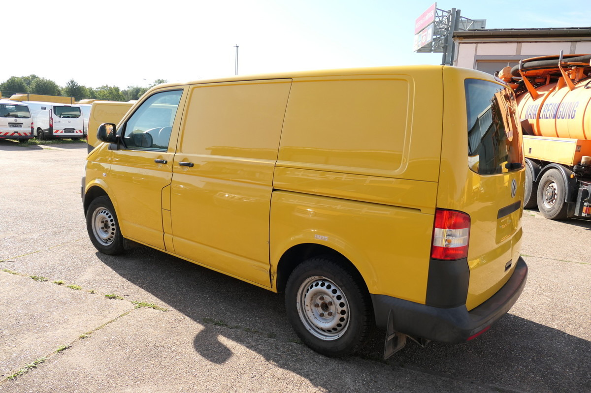 VW T5 Transporter 2.0 TDI EURO-5 CoC 2xSCHIEBETÜR P - Small van: picture 5 VW T5 Transporter 2.0 TDI EURO-5 CoC 2xSCHIEBETÜR P - Small van: picture 5