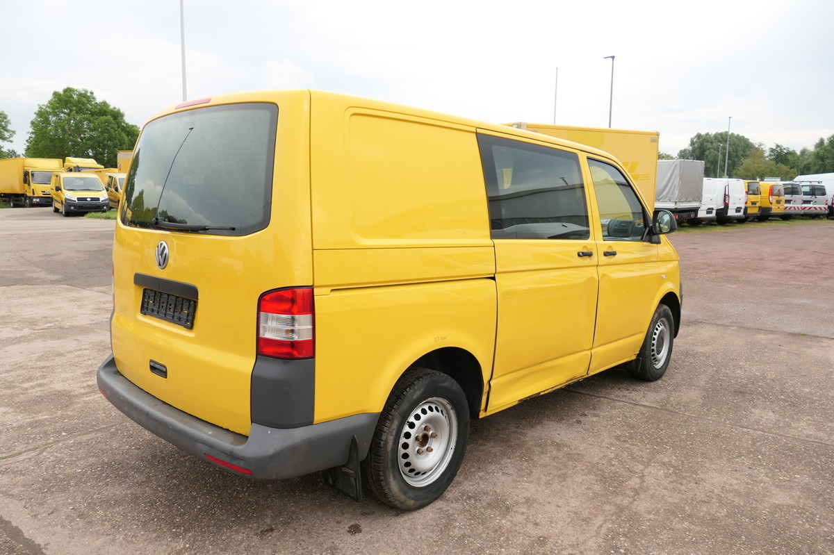 VW T5 Transporter 2.0 TDI PARKTRONIK EURO-5 2xSCHIE - Small van: picture 4 VW T5 Transporter 2.0 TDI PARKTRONIK EURO-5 2xSCHIE - Small van: picture 4