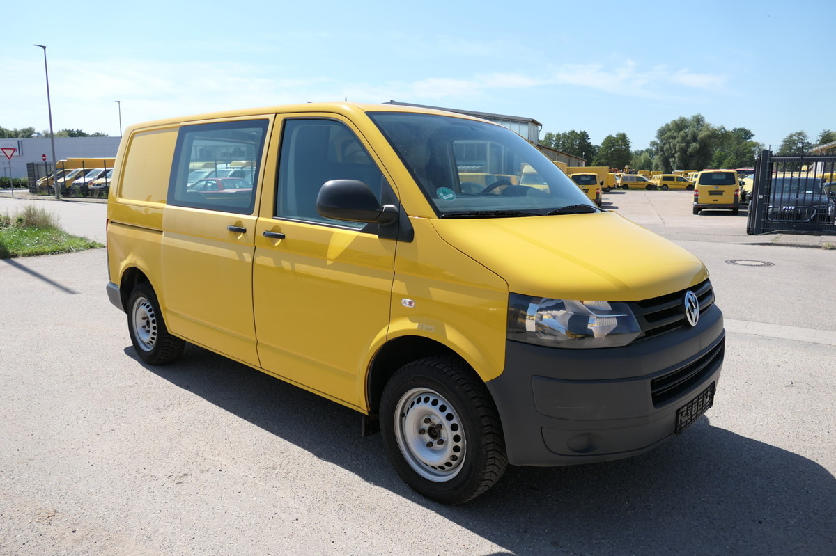 VW T5 Transporter 2.0 TDI PARKTRONIK EURO-5 2xSCHIE - Small van: picture 3 VW T5 Transporter 2.0 TDI PARKTRONIK EURO-5 2xSCHIE - Small van: picture 3