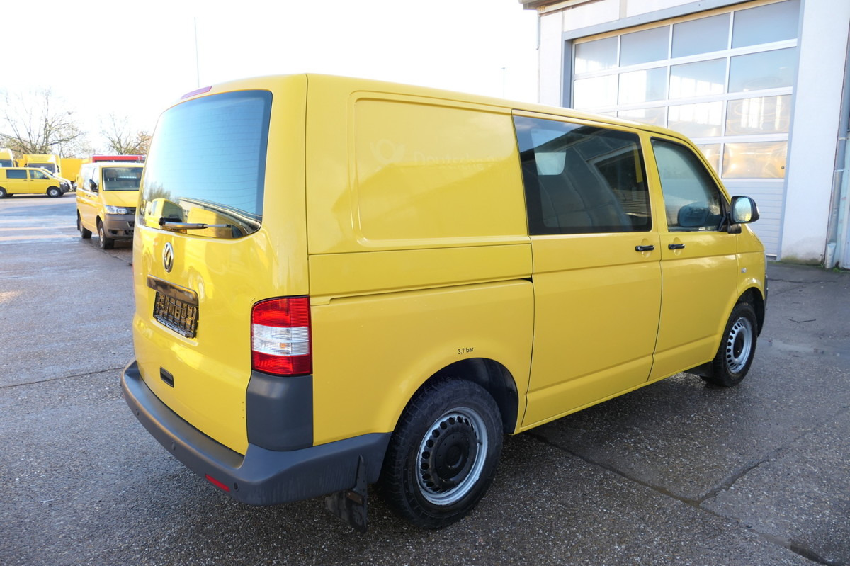 VW T5 Transporter 2.0 TDI PARKTRONIK EURO-5 2xSCHIE - Small van: picture 4 VW T5 Transporter 2.0 TDI PARKTRONIK EURO-5 2xSCHIE - Small van: picture 4