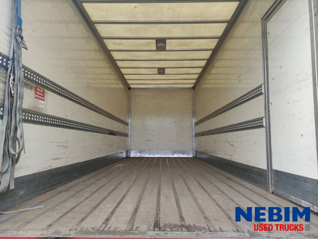 DAF LF 230 4x2 19.000Kg - 2200Kg Taillift - Box truck: picture 3 DAF LF 230 4x2 19.000Kg - 2200Kg Taillift - Box truck: picture 3